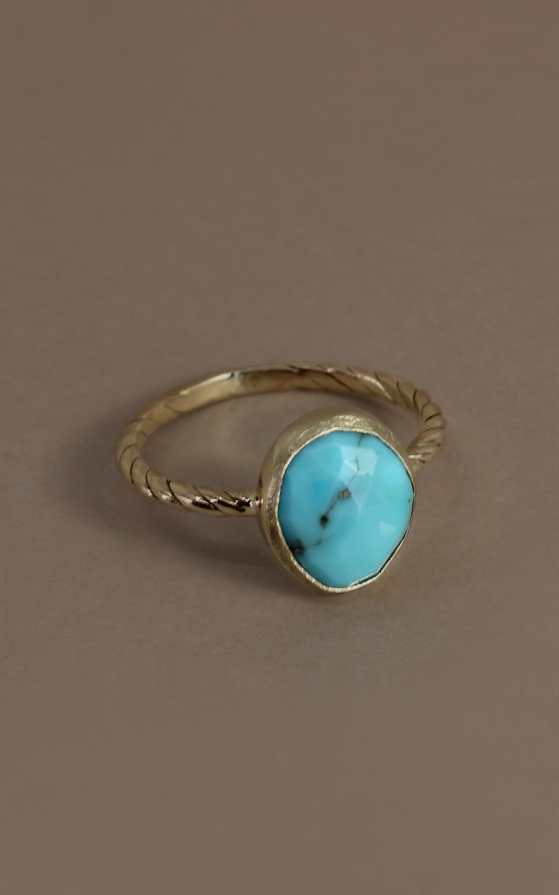 Gold Turquoise Ring