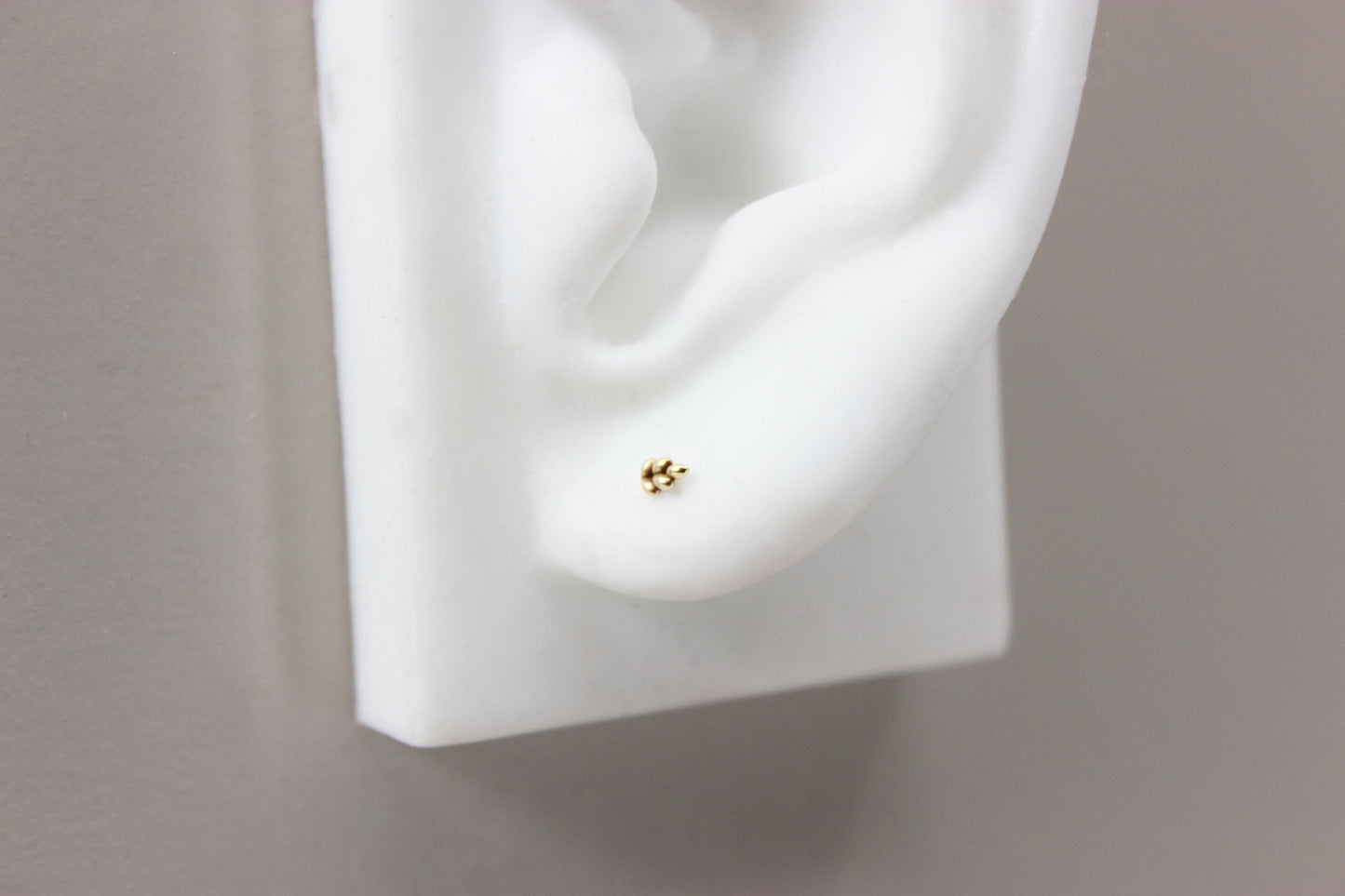 Delicate Stud Singles